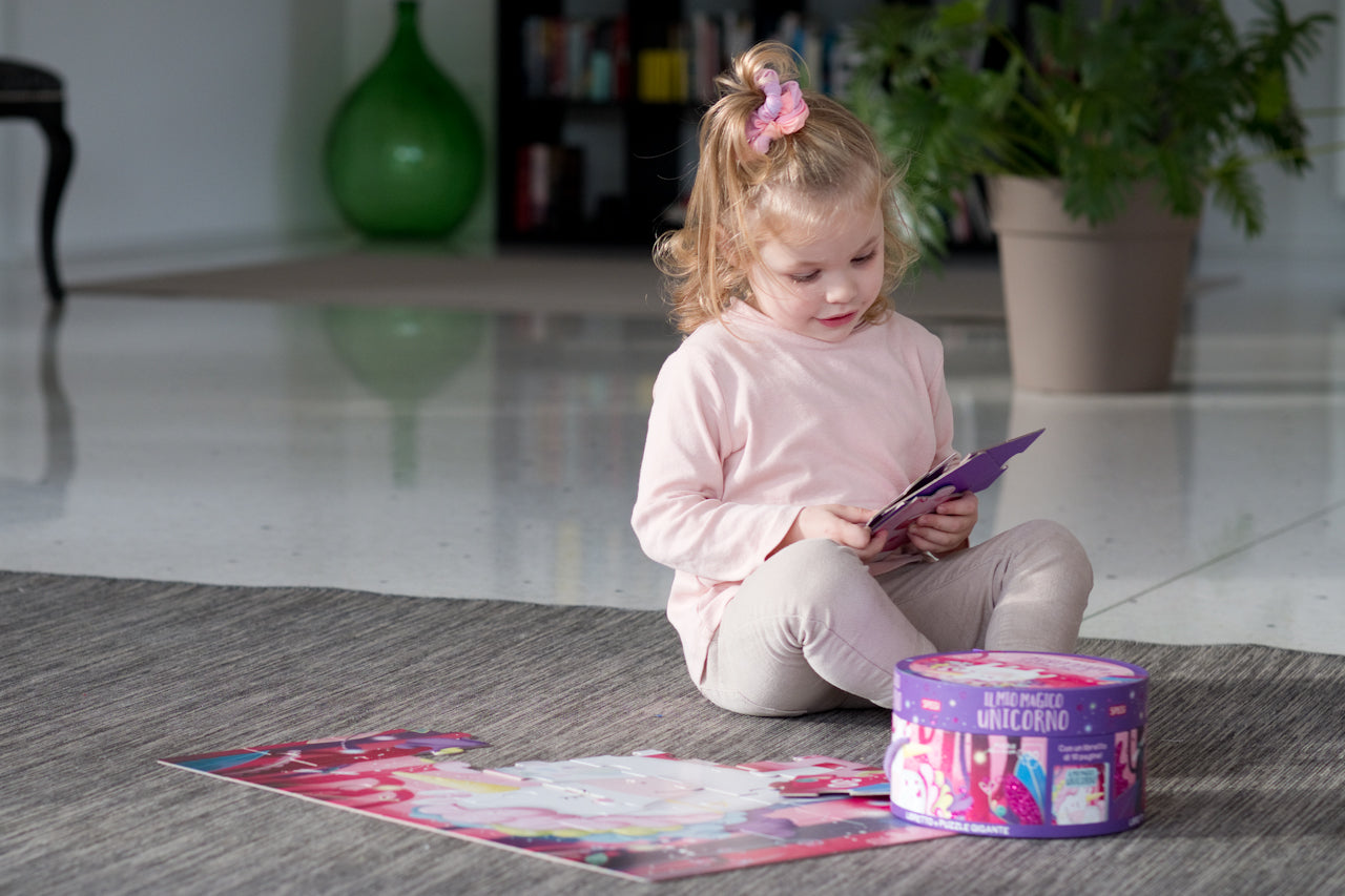 Sassi - Unicorn - Book and Giant Puzzle Set, 30 pcs