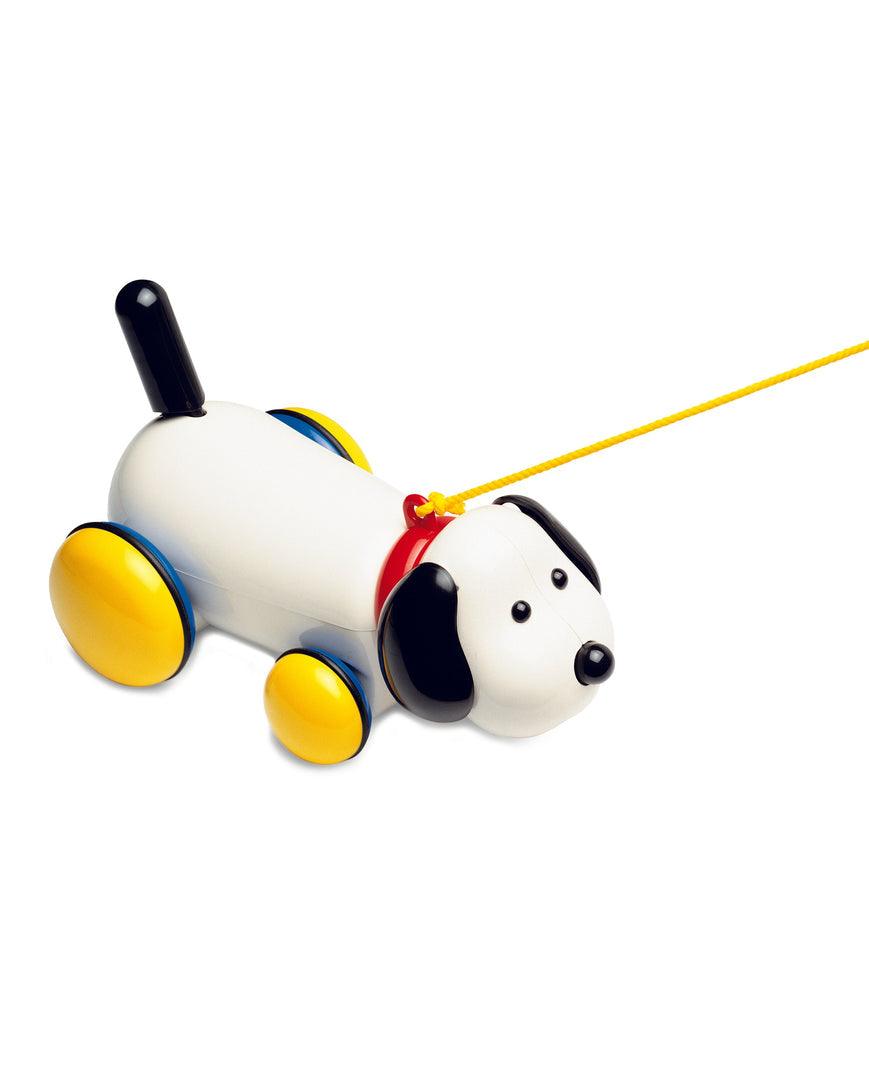 Ambi - Max Pull Along Dog - Toy Wonder